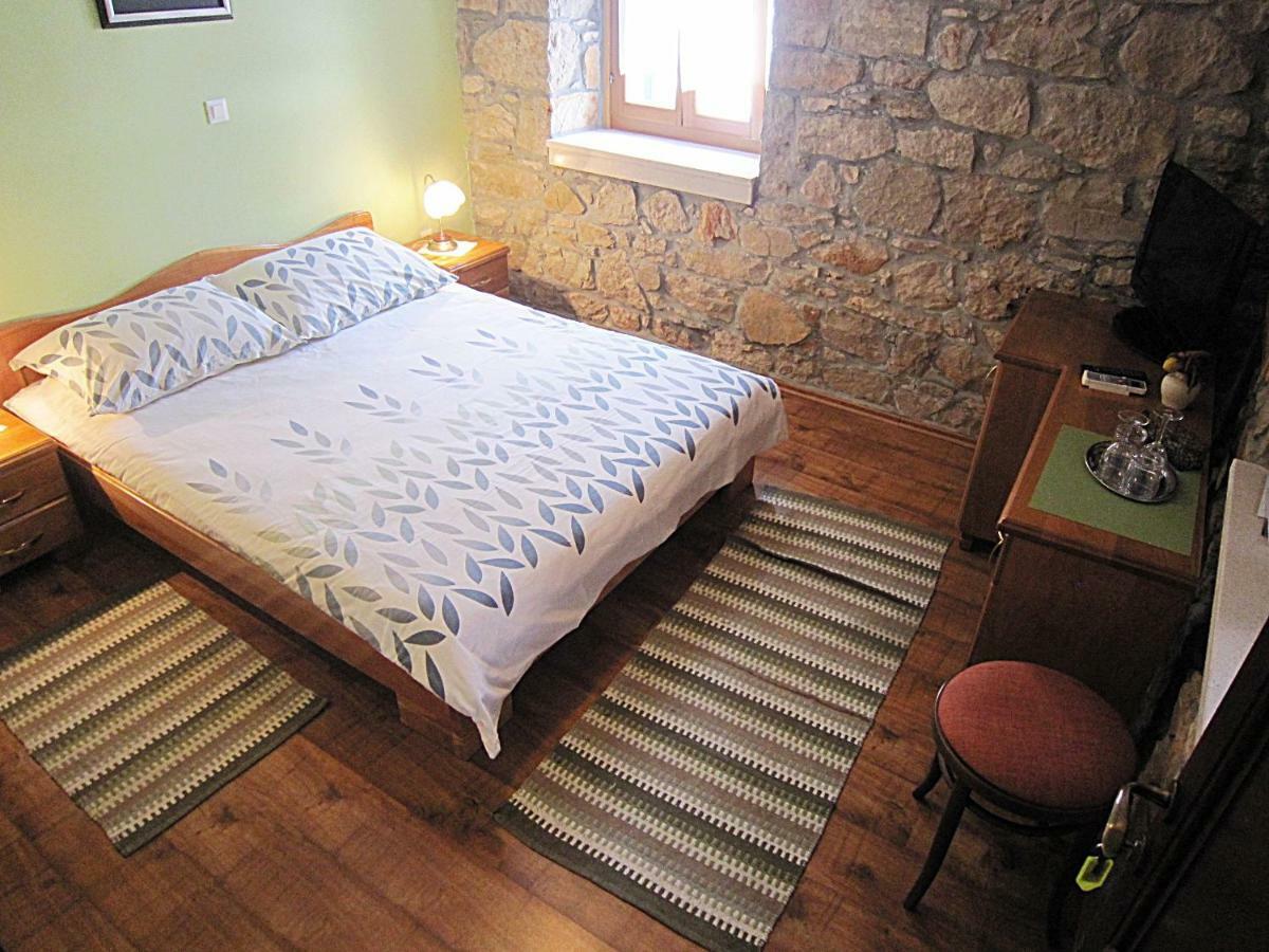 Guest House Paola Primošten Dış mekan fotoğraf